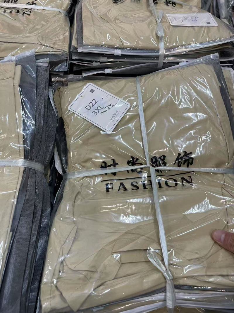 男性夏季短裤清货，价格清凉个位数，码数齐全