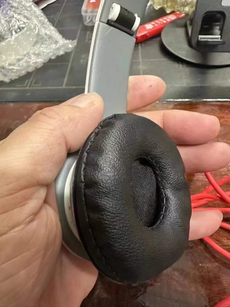头戴式线控耳机,仿魔的 便宜处理